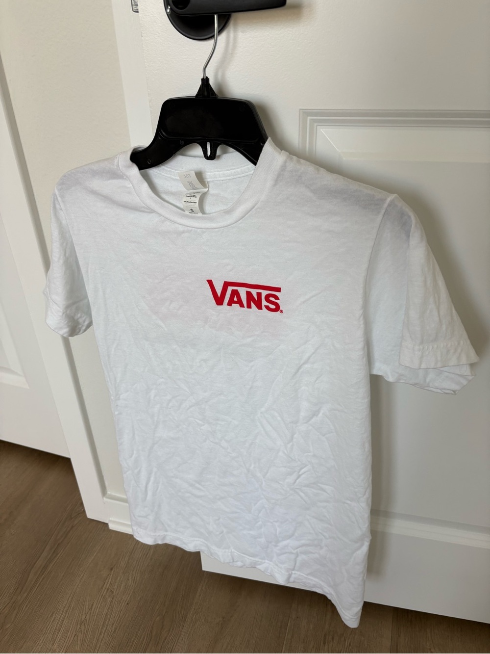 Vans Men's White T-Shirt with Red Logo - White
